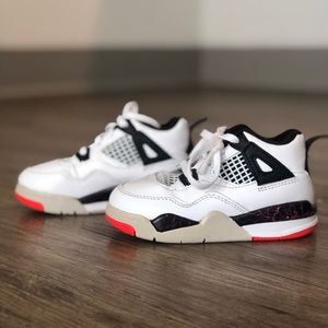 Air Jordan 4 Retro TD 'Pale Citron'